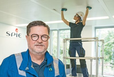 Dr. Oliver Polanz and his team at SPIE live occupational health and safety. | © MUNK GmbH