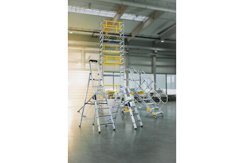 La gamme standard de plus de 2 500 produits de Günzburger Steigtechnik comprend de nombreuses solutions qui ont un impact majeur sur la sécurité au travail et l'optimisation des processus dans les entreprises. | © MUNK GmbH