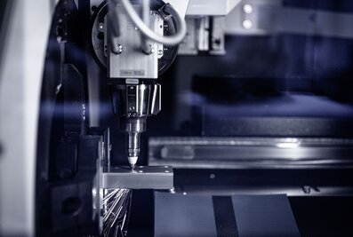 The new laser cutting machine ensures precision in profile machining. | © MUNK GmbH