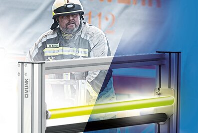 The luminescent Ergo-Glow-Grip control unit charges up during the day through UV radiation and ensures maximum safety and functionality at night. | © MUNK GmbH