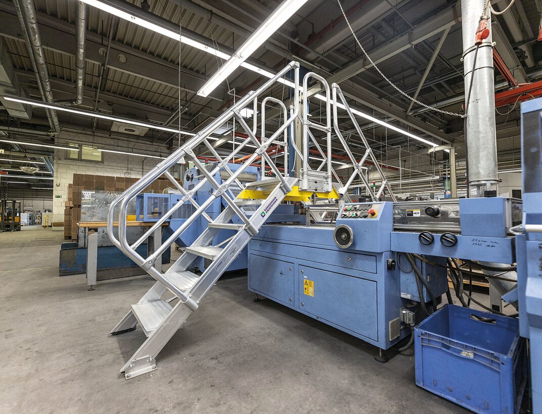 Bridging steps and stairs can be individually assembled with the new product configurator from Munk Günzburger Steigtechnik and, thanks to their modular design, can also be flexibly changed and expanded as needed. | © MUNK GmbH