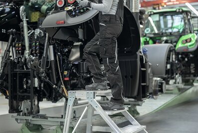 The work platform from Munk Günzburger Steigtechnik is a particularly practical helper. | © MUNK GmbH