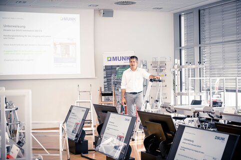 L'équipement d'accès en vue : Les séminaires du Munk Group impressionnent par leur grande orientation pratique. | © MUNK GmbH