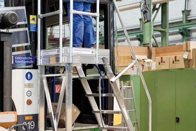 Efficient: The mobile platform stairs from Munk Günzburger Steigtechnik. | © MUNK GmbH
