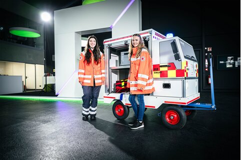 Avec le conteneur roulant pour les jeunes secouristes, les sauveteurs de demain se préparent à de véritables interventions. | © MUNK GmbH