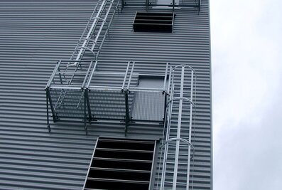 Avec le configurateur d'échelles à crinoline, les utilisateurs et les planificateurs conçoivent rapidement et facilement l'échelle à crinoline parfaite pour leur façade. | © MUNK GmbH