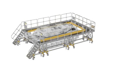 Contoured working platforms dock to the tanks with a zero gap. | © Munk GmbH