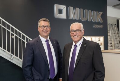 Ferdinand Munk (right) and son-in-law Alexander Werdich are both owners and managing directors of MUNK Group. Ferdinand Munk, as chairman, heads the Bundeswehr and BOS Commission in the Bundesverband "Der Mittelstand. BVMW e.V." | © Munk GmbH
