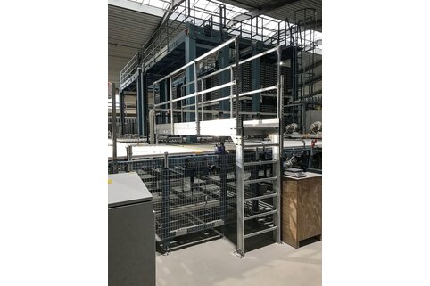 Munk Günzburger Steigtechnik bridging steps build bridges and shorten distances in production, warehousing and logistics - pure process optimisation. | © MUNK GmbH