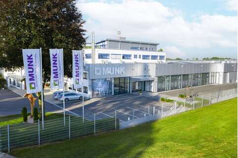 Die Munk Group hat 2025 neues Kundenzentrum, und damit einen besonderen Treffpunkt für Sicherheit made in Germany eröffnet.  | © MUNK GmbH