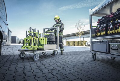 Für den Transport des Offroad-Systems Premium hat die Munk Rettungstechnik einen eigenen Rollcontainer entwickelt. | © MUNK GmbH