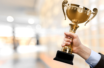 Trophy, cup | © BillionPhotos.com - stock.adobe.com